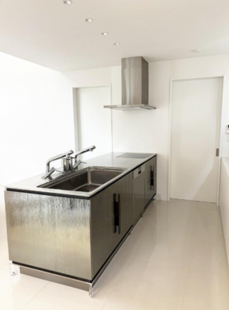 泉佐野市高松東、中古一戸建ての画像です