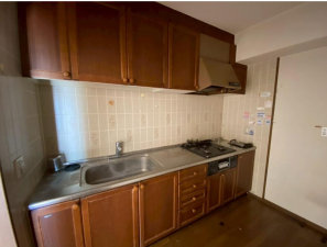 貝塚市海塚、マンションの画像です