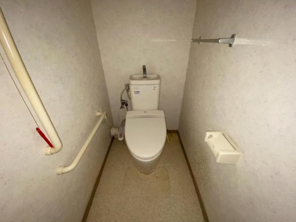 貝塚市海塚、マンションの画像です