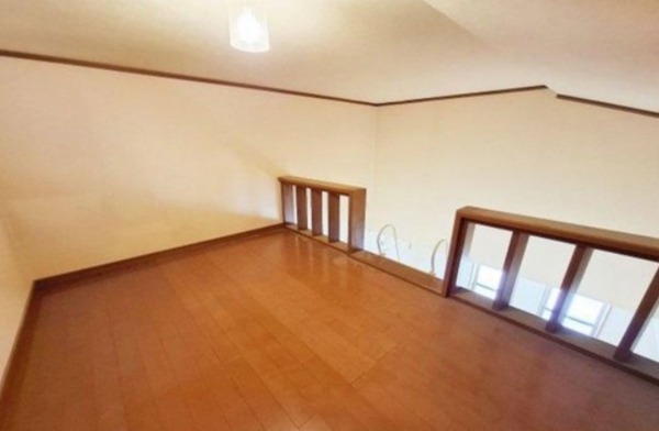 岸和田市上松町、中古一戸建ての画像です