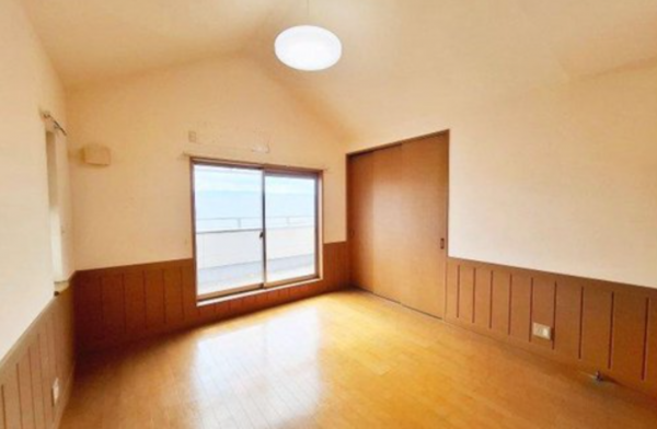 岸和田市上松町、中古一戸建ての画像です