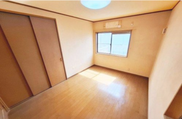 岸和田市上松町、中古一戸建ての画像です