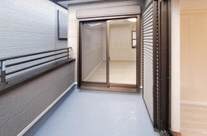 貝塚市王子、中古一戸建てのバルコニー画像です