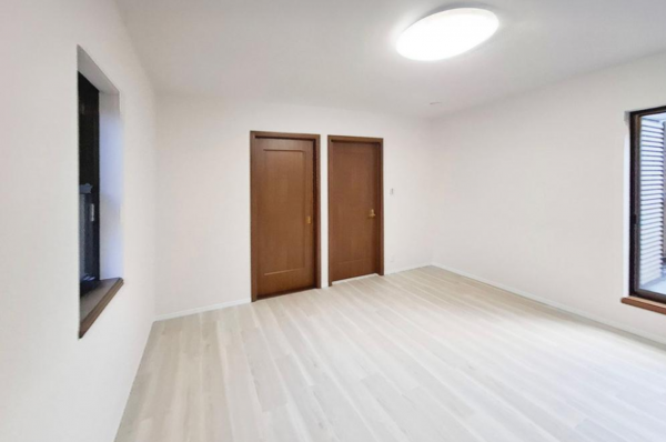 貝塚市王子、中古一戸建ての寝室画像です