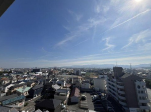 泉佐野市下瓦屋、マンションの画像です