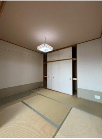 泉佐野市下瓦屋、マンションの画像です