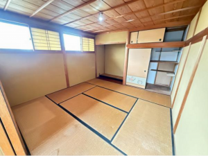 泉佐野市南中安松、中古一戸建ての画像です