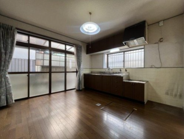 泉南郡熊取町朝代東、中古一戸建ての画像です