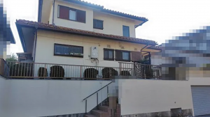 泉南郡熊取町山の手台、中古一戸建ての画像です