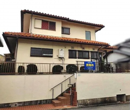 泉南郡熊取町山の手台、中古一戸建ての画像です