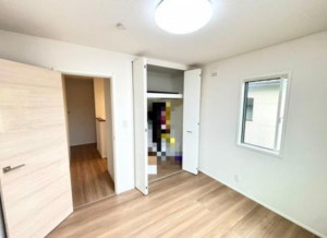 泉南郡熊取町五月ケ丘、中古一戸建ての画像です