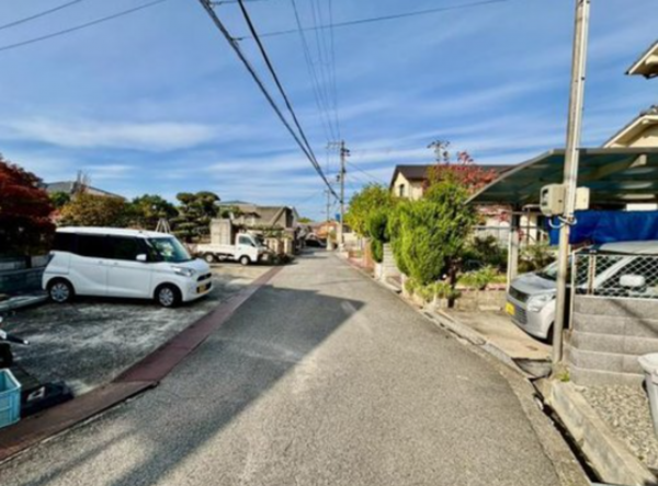 泉南郡熊取町五月ケ丘、中古一戸建ての画像です