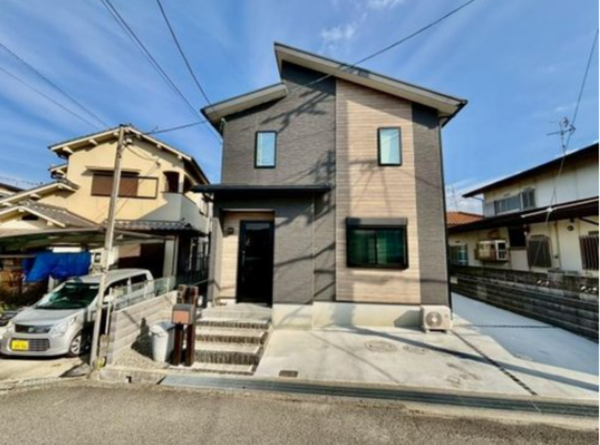 泉南郡熊取町五月ケ丘、中古一戸建ての画像です