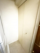 貝塚市二色、マンションの画像です