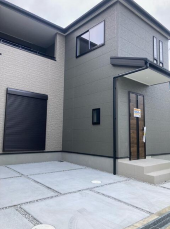 泉佐野市南中樫井、新築一戸建ての画像です