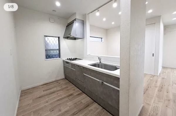 岸和田市藤井町、中古一戸建ての画像です