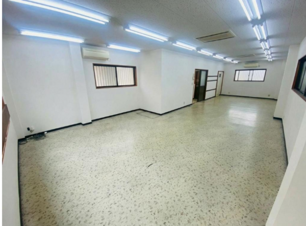 岸和田市宮前町、中古一戸建ての画像です