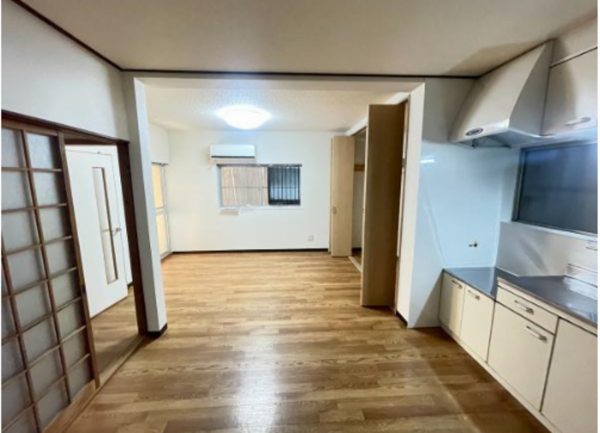 岸和田市松風町、中古一戸建ての画像です