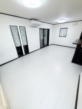 貝塚市澤、中古一戸建ての画像です