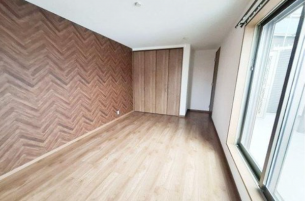 貝塚市窪田、中古一戸建ての画像です