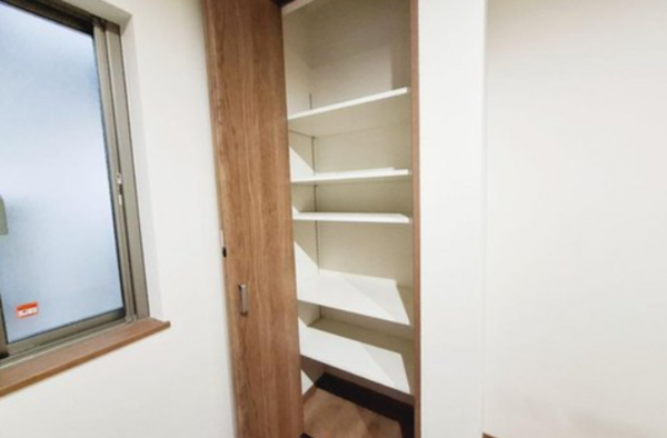 貝塚市窪田、中古一戸建ての画像です