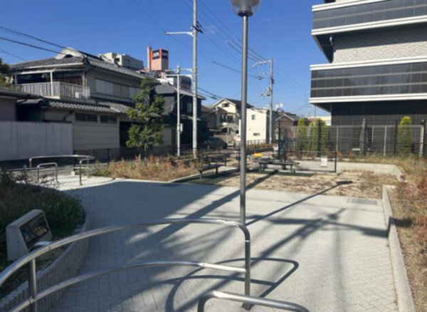 岸和田市沼町、マンションの画像です