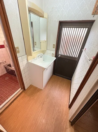 岸和田市上松町、中古一戸建ての画像です