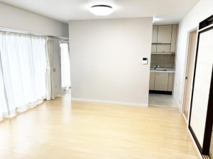 岸和田市下野町、マンションの画像です