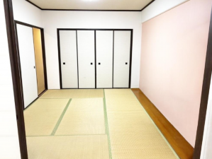 岸和田市下野町、マンションの画像です