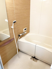 岸和田市下野町、マンションの画像です