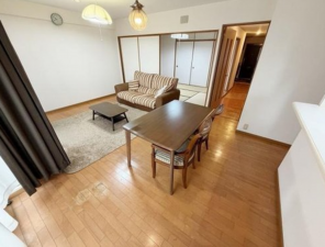 貝塚市清児、マンションの画像です