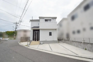 泉南郡熊取町、中古一戸建ての画像です