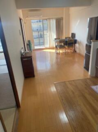 岸和田市下野町、マンションの画像です