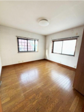 岸和田市下池田町、中古一戸建ての画像です