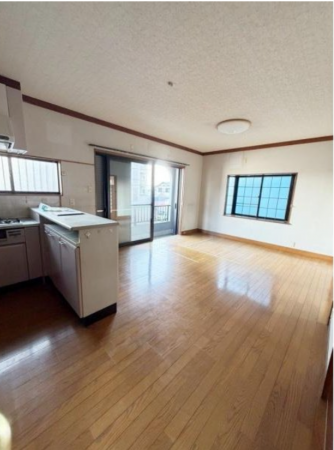 岸和田市下池田町、中古一戸建ての画像です