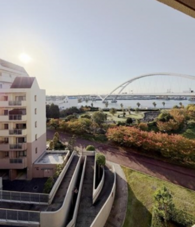 岸和田市港緑町、マンションの画像です