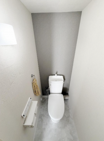 岸和田市港緑町、マンションの画像です