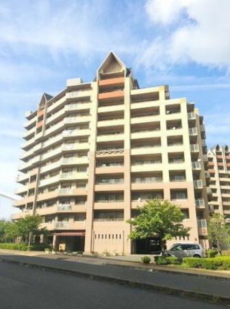 岸和田市港緑町、マンションの画像です