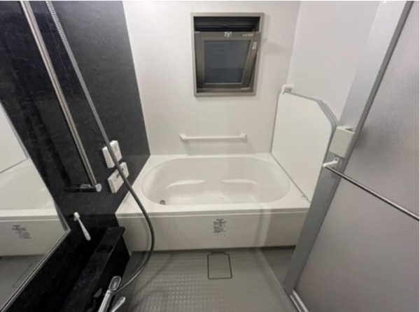 岸和田市沼町、マンションの画像です