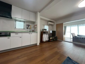 泉南郡熊取町五月ケ丘、中古一戸建ての画像です