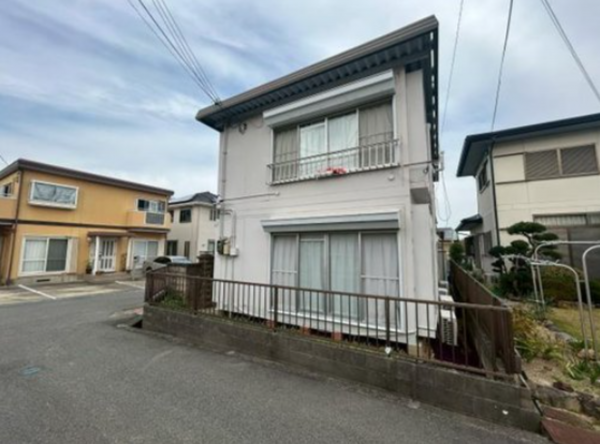 泉南郡熊取町五月ケ丘、中古一戸建ての画像です