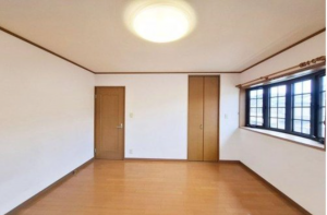 貝塚市窪田、中古一戸建ての画像です