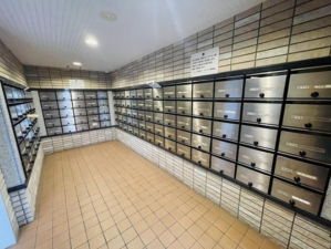 岸和田市上野町東、マンションの画像です