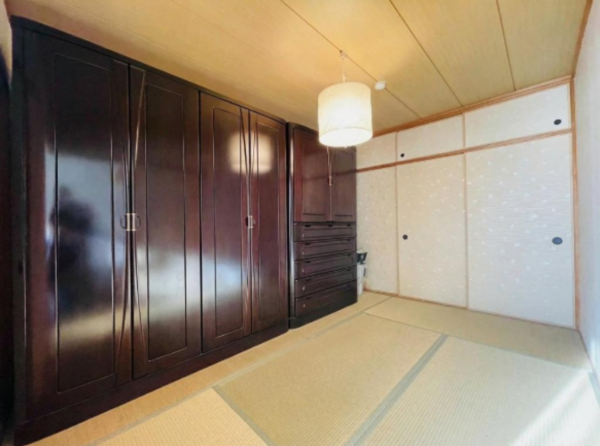 岸和田市上野町東、マンションの画像です