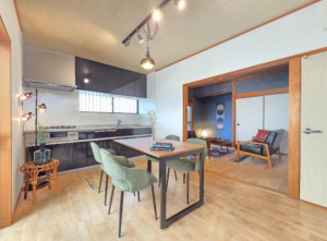 貝塚市名越、中古一戸建ての画像です