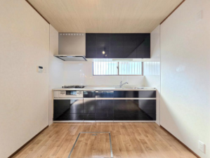 貝塚市名越、中古一戸建ての画像です