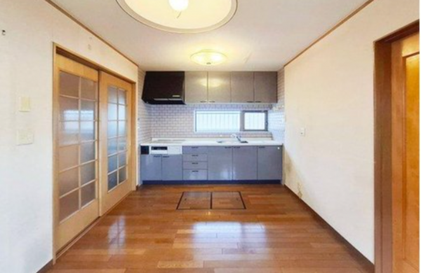 岸和田市南上町、中古一戸建ての画像です