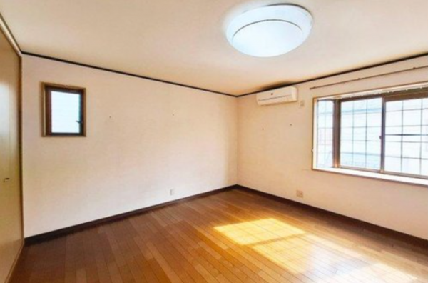 岸和田市南上町、中古一戸建ての画像です