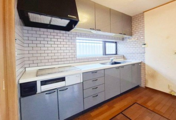 岸和田市南上町、中古一戸建ての画像です