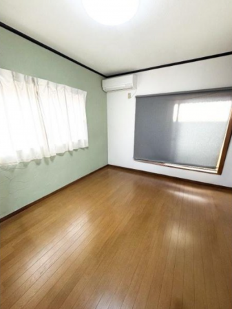 岸和田市上松町、中古一戸建ての画像です